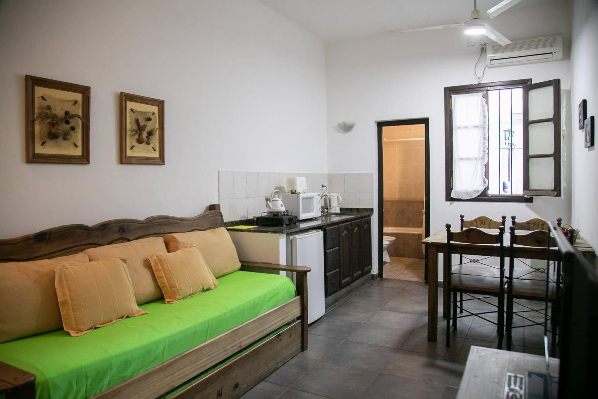 サルタ Chawasi Apartアパートホテル エクステリア 写真